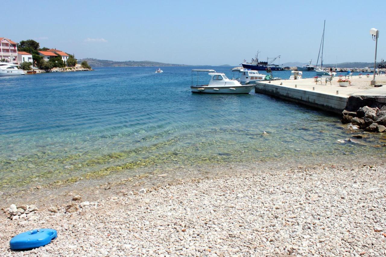 Secluded Fisherman'S Cottage Cove Magrovica - Telascica, Dugi Otok - 8142 Sali Bagian luar foto